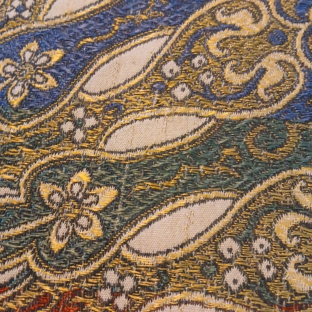 Vtg Spanish Moorish Wall Hanging/Throw/Tablecloth Silk‎ Tapestry  56